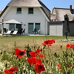 Lotta - Mit Kamin Und Sauna Fuer 7 Personen Casa de Férias