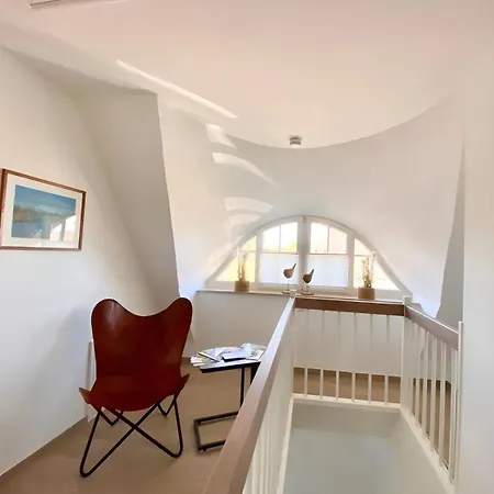 Lotta - Mit Kamin Und Sauna Fuer 7 Personen