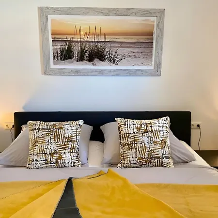 Lotta - Mit Kamin Und Sauna Fuer 7 Personen Vakantiehuis