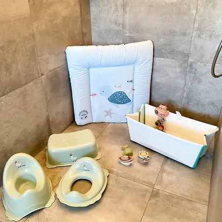 Lotta - Mit Kamin Und Sauna Fuer 7 Personen *